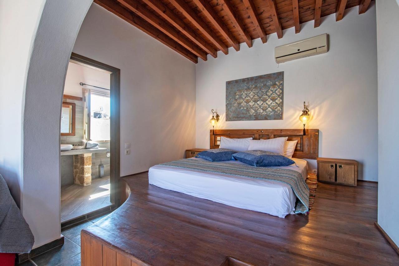 Saint Artemios Boutique Hotel Rhodes City エクステリア 写真