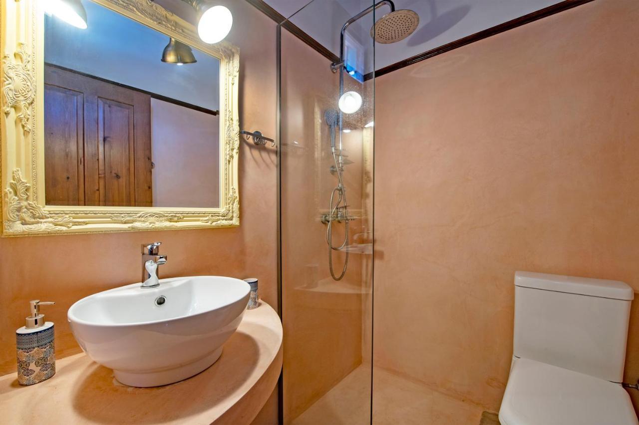 Saint Artemios Boutique Hotel Rhodes City エクステリア 写真