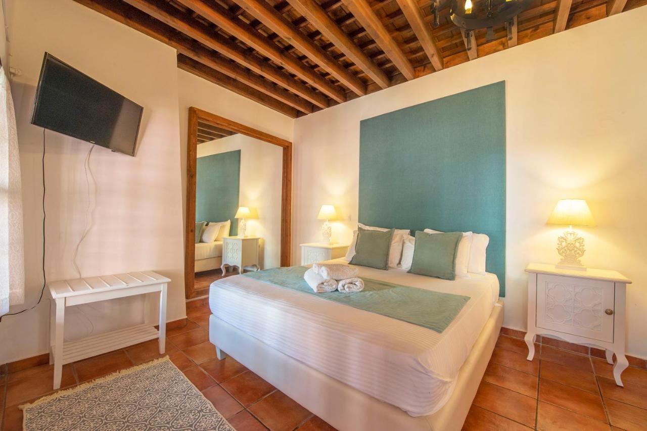 Saint Artemios Boutique Hotel Rhodes City エクステリア 写真
