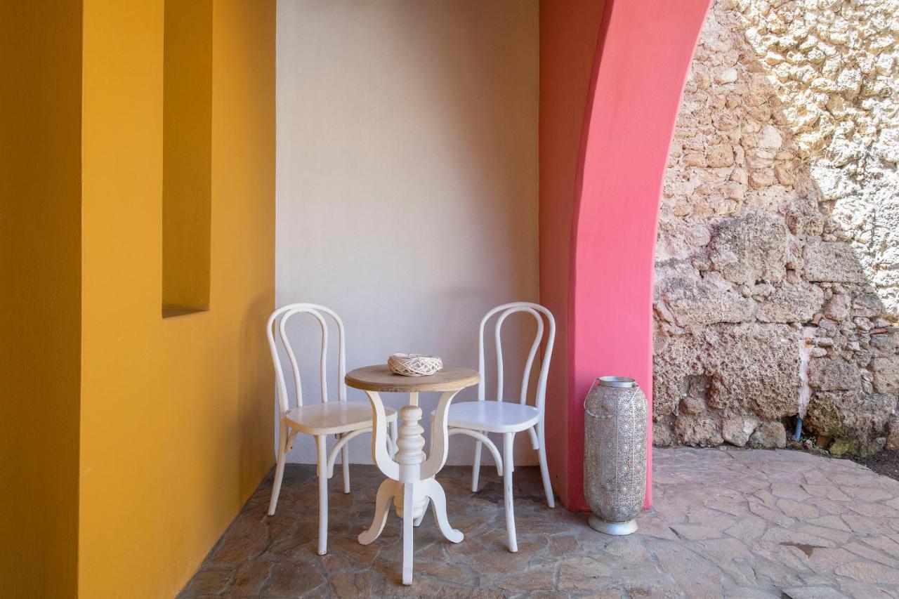 Saint Artemios Boutique Hotel Rhodes City エクステリア 写真