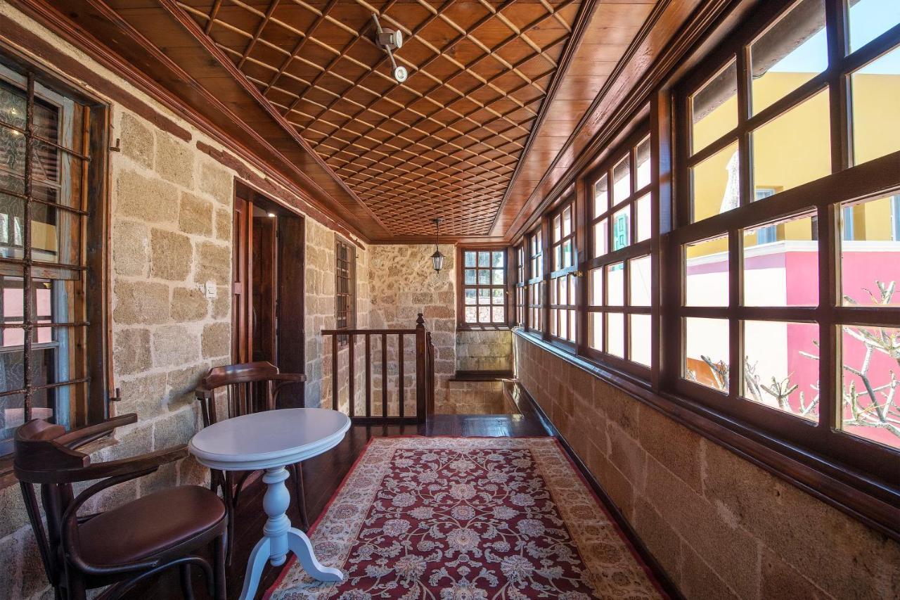Saint Artemios Boutique Hotel Rhodes City エクステリア 写真