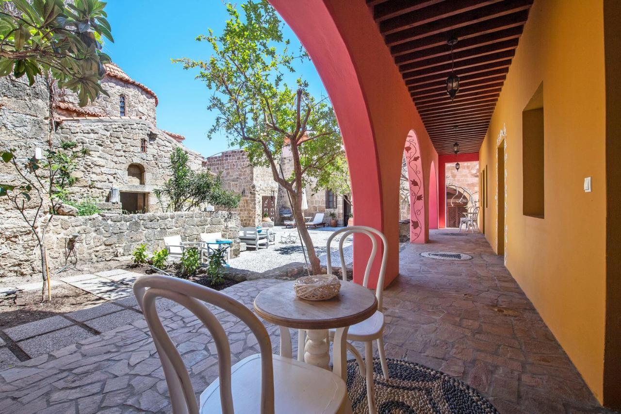 Saint Artemios Boutique Hotel Rhodes City エクステリア 写真