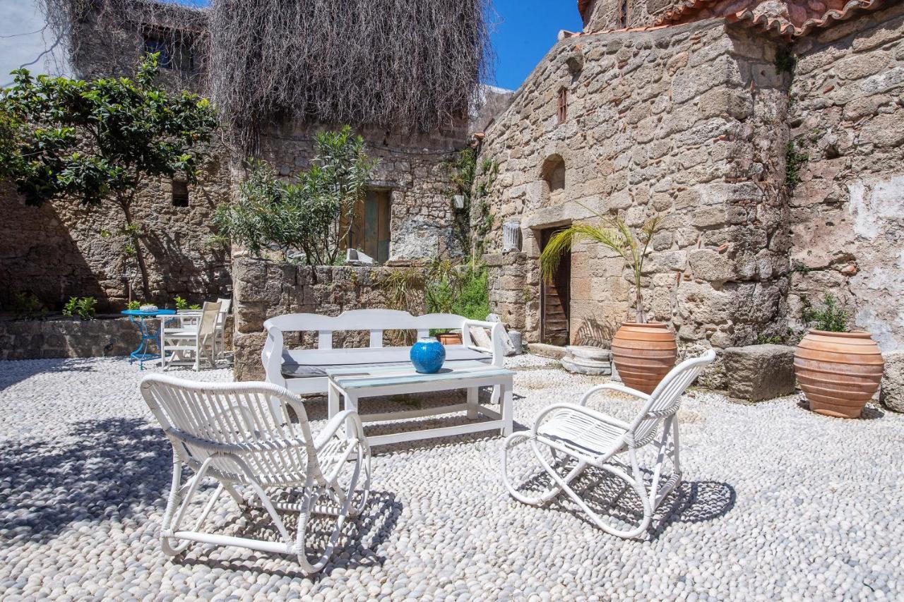 Saint Artemios Boutique Hotel Rhodes City エクステリア 写真